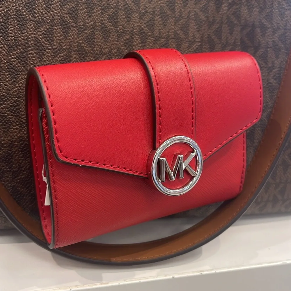 MICHAEL KORS Carmen Medium Faux Leather Wallet Bright Red NWT
